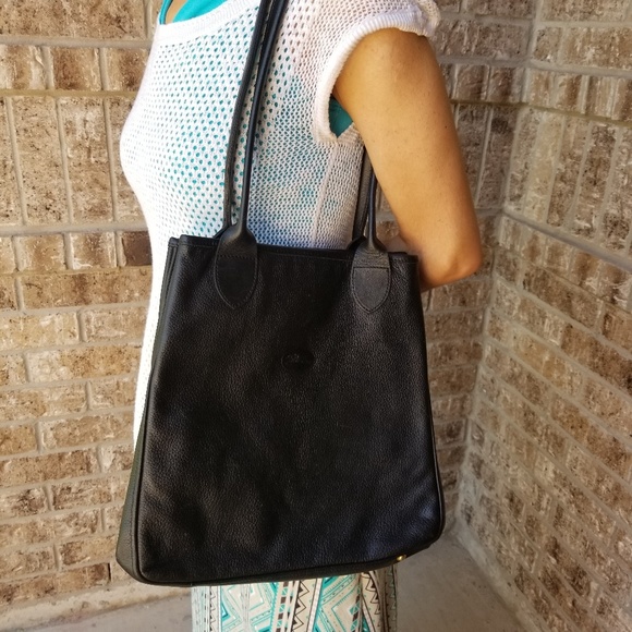 Longchamp Handbags - Longchamp leather shoulder bag